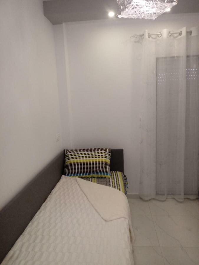 B&A Lux Apartment Paralia Katerinis Exterior photo