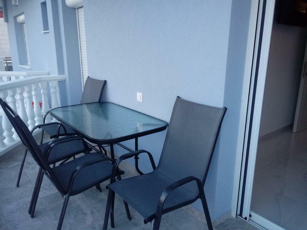 B&A Lux Apartment Paralia Katerinis Exterior photo